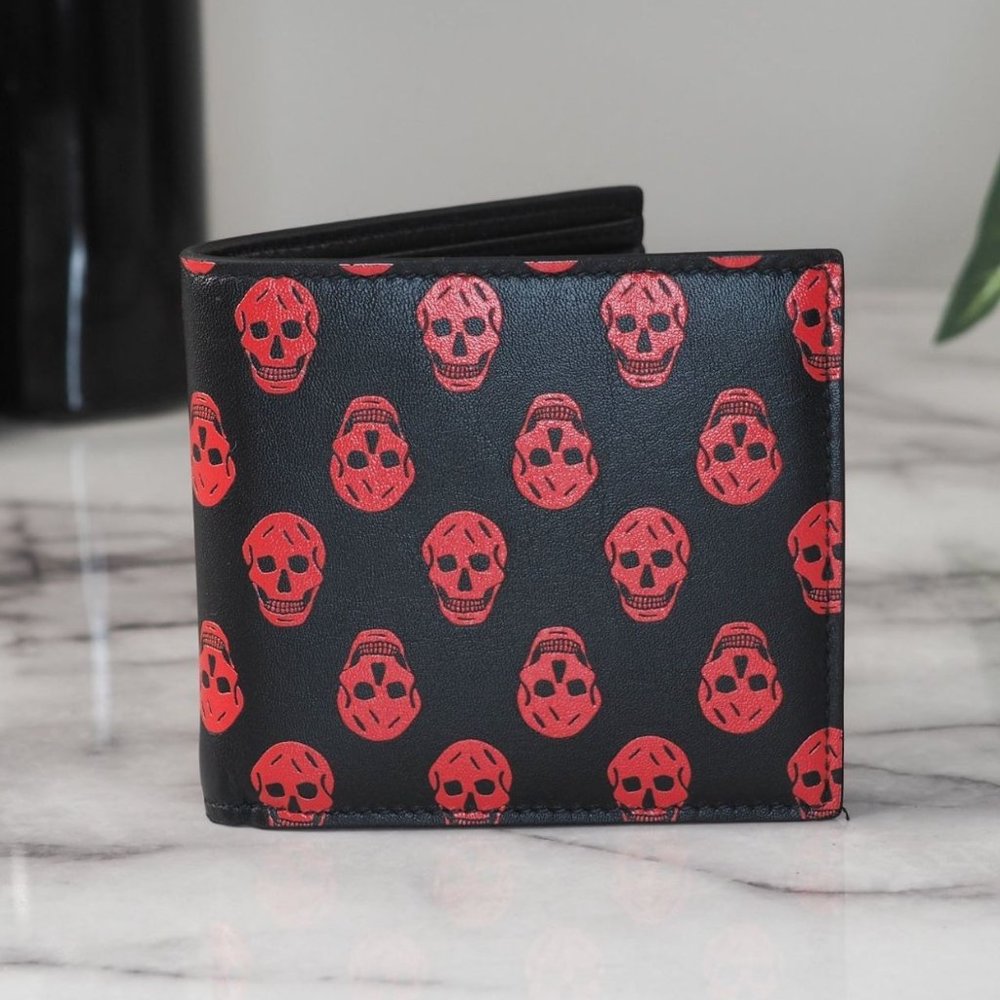 NWT Alexander McQueen Smooth Leather Black Red Biker Skull Graphic Bifold Wallet